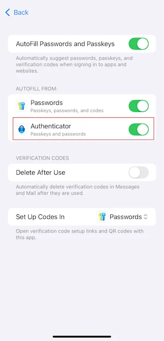 iOS AutoFill settings with Authenticator enabled.